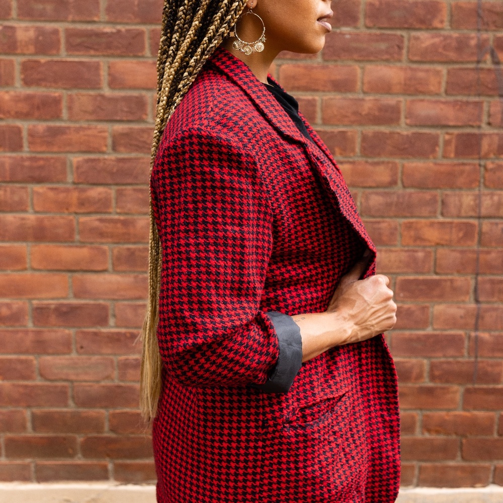 Intriguing Threads Red Houndstooth Blazer